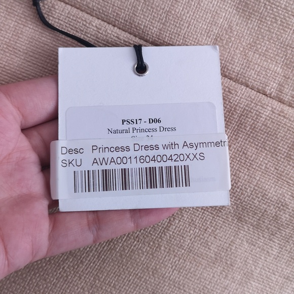 Awake Princess Dress - Picture 9 of 9